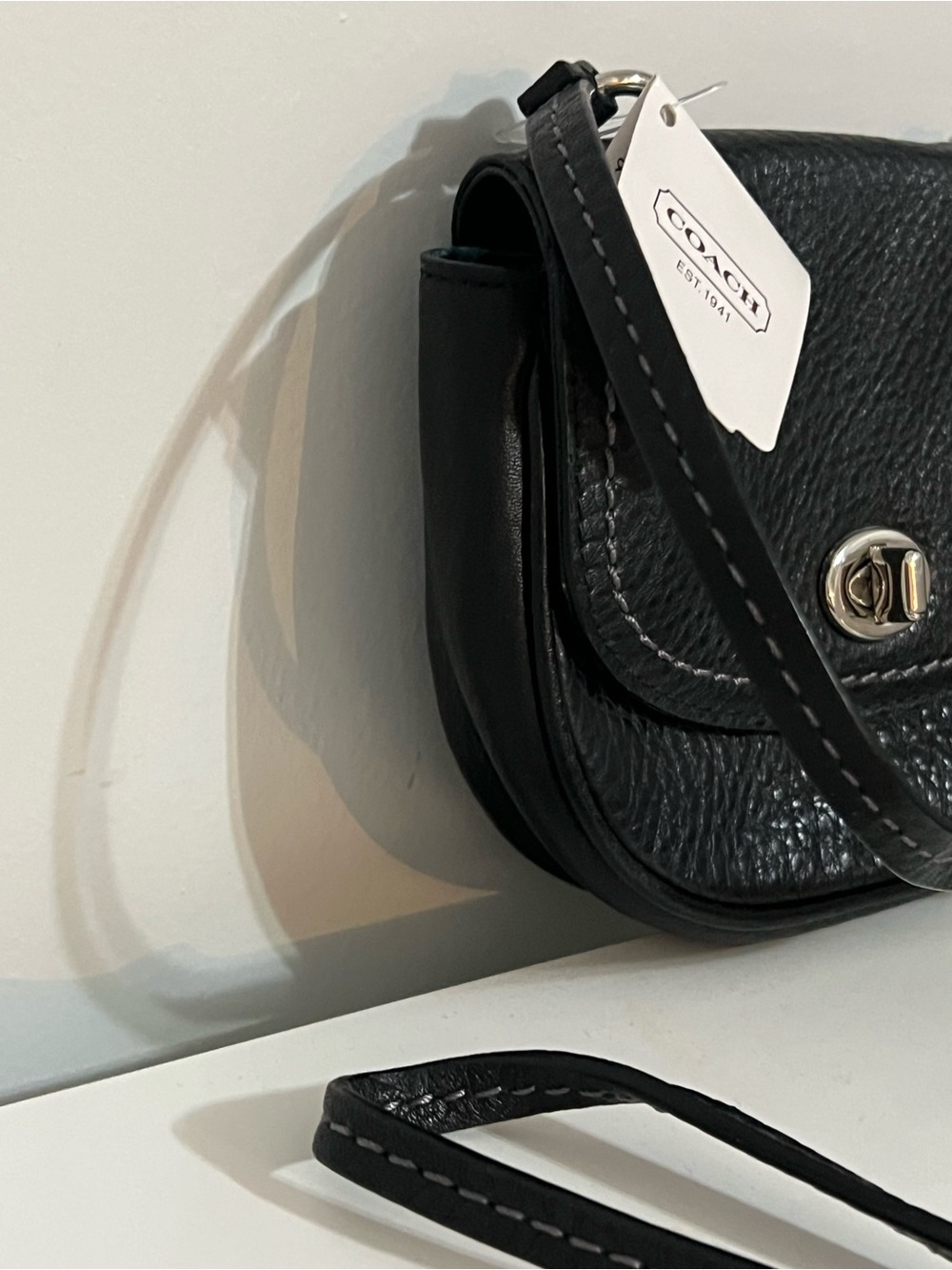 NWT Coach Park Mini Black Pebbled Leather Small Turnlock Crossbody Bag F49872 - Picture 3 of 12